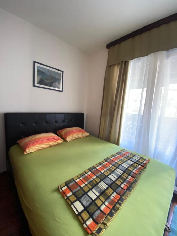 Studio Apartment Nika Andusa Petrovac Eksteriør billede